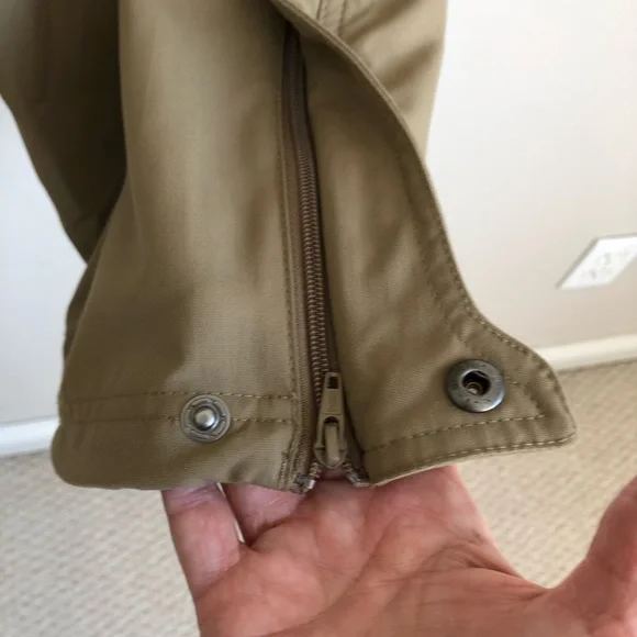 L.L. Bean Men’s Zip-Leg Convertible Pants Sz Large Short - Picture 6 of 14